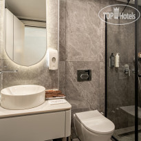 Awen Lara Hotel