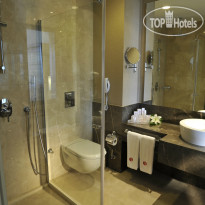 Ramada Plaza Antalya Ванная Комната