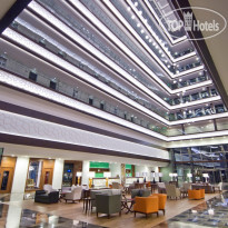 Ramada Plaza Antalya Лобби