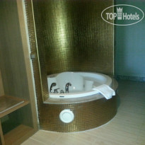 Royal Holiday Palace