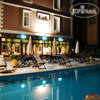 Triana Hotel 