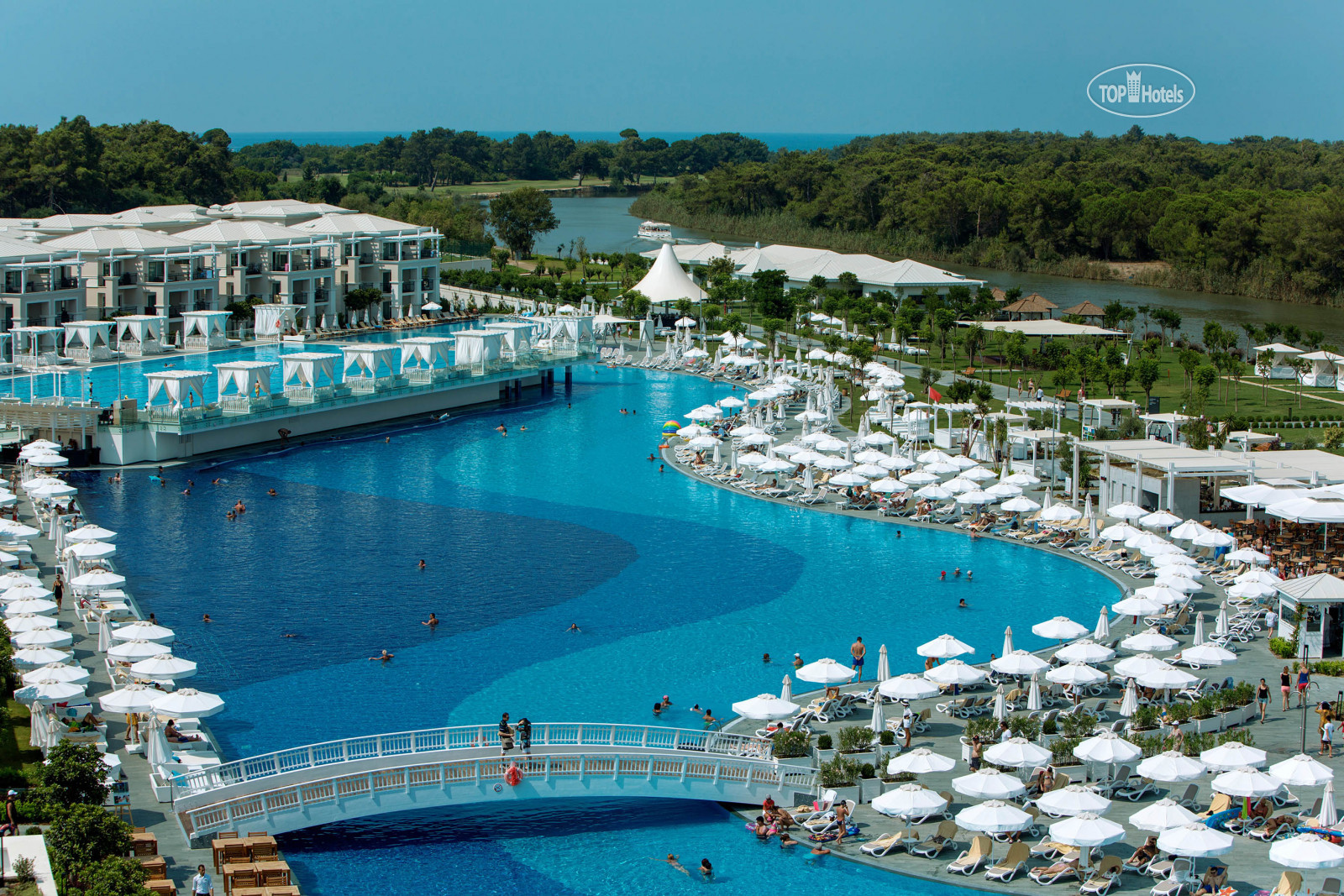 Antalya belek. Титаник Делюкс Белек. Титаник отель Турция Белек. Титаник Делюкс Анталия. Титаник Делюкс Белек Турция.