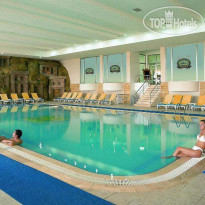 Adora Golf Resort Hotel закрытый бассейн 145 м2