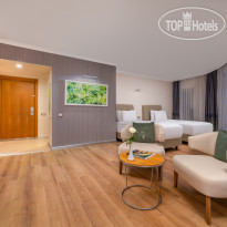 Rixos Park Belek Family Terrace Suite with Jacu