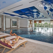 Crystal Waterworld Resort & Spa 