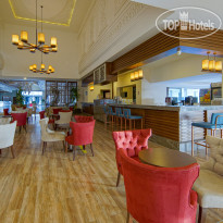 Side Aluna Hotel
