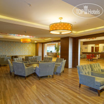 Side Aluna Hotel
