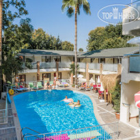 Tropic On The Beach Hotel