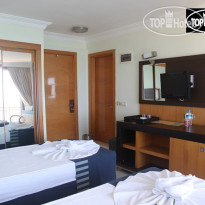 Yali Hotel