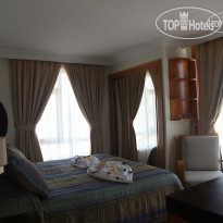 Yali Hotel