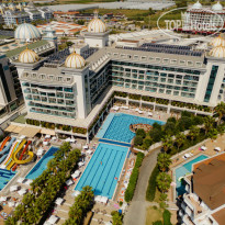 Castival Hotel Side