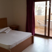 Mutlu Motel 