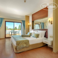 Club Nena Suite bedroom