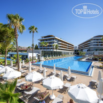 Открытый главный бассейн  в Acanthus & Cennet Barut Collection 5*