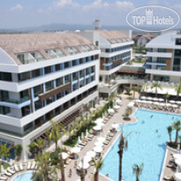 Port Side Resort Pool vew