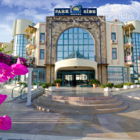 Clover Magic Park Side Hotel
