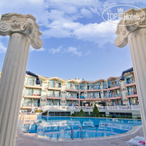 Clover Magic Park Side Hotel