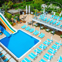 Club Big Blue Suit Hotel