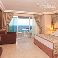 Xperia Saray Beach