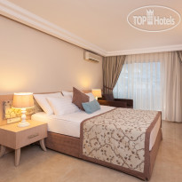 Xperia Saray Beach