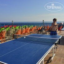 Azura Deluxe Resort & Spa Hotel