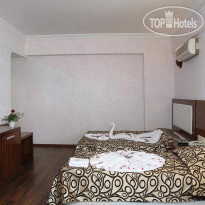 Club Bayar Beach Hotel