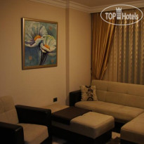 Violet Apart Hotel