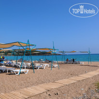 Meridia Beach Hotel 