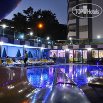 Vella Beach Hotel 