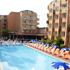 Club Hotel Tess 4*