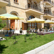 Hotel Tassaray 