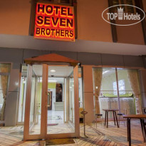 Seven Brothers Hotel Отель