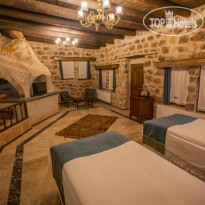 Lavender Cave Hotel 