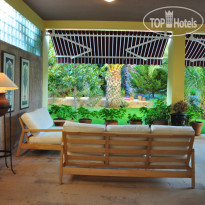 Palm Court Suites Hotel