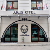 Arus Hotel Отель