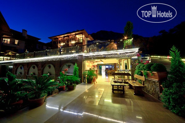 Новые добавленные фото туристов Azmakhan 3*