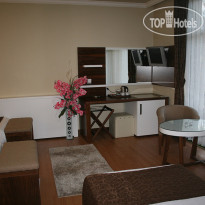 Nysa Hotel Трехместный номер