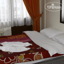 Gure Paris Hotel Номер