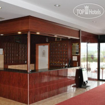 Entur Thermal Hotel Вестибюль