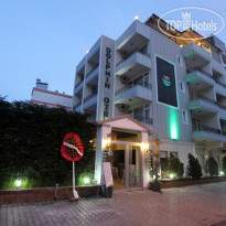 Dolphin Hotel 