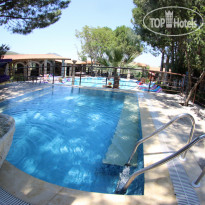 Atillas Getaway Hotel 