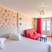Kyriad Hotel Saint-Malo Plage family room for 4 with sea vie