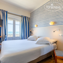 Kyriad Hotel Saint-Malo Plage double room with sea views