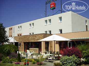 Фотографии отеля  Ibis Auray 2*