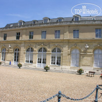 Le Chateau Du Val 