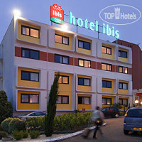 Ibis Bordeaux Le Lac 3*