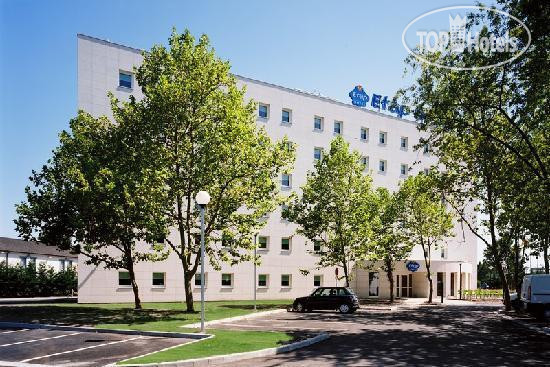 Фотографии отеля  Etap Hotel Bordeaux Aeroport 