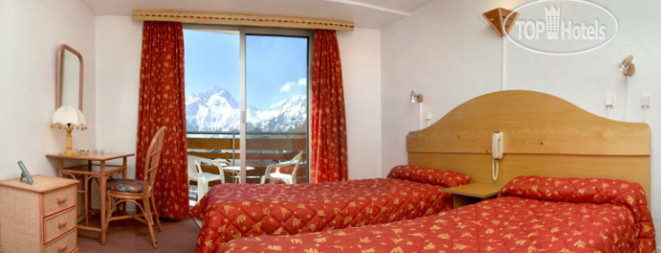 Новые добавленные фото туристов Adret 3*