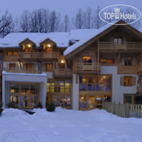 Premier Chalet 52 