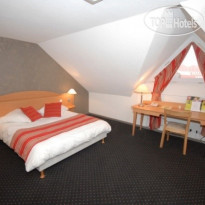 Logis L'Oree de Chartres Junior Suite